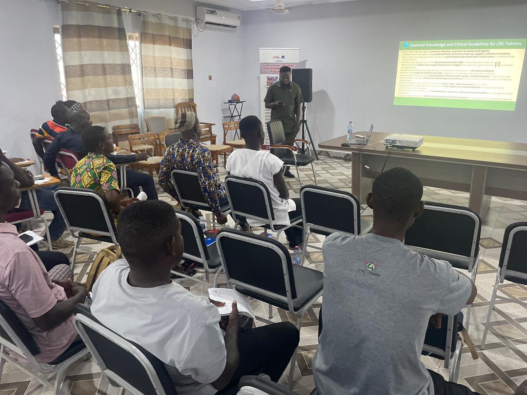 Training session on essential knowledge and ethical guidelines for CRC patrons